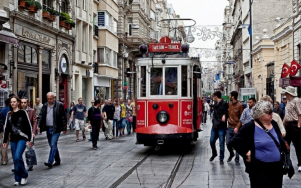 Taksim Meydanı ve İstiklal Caddesi