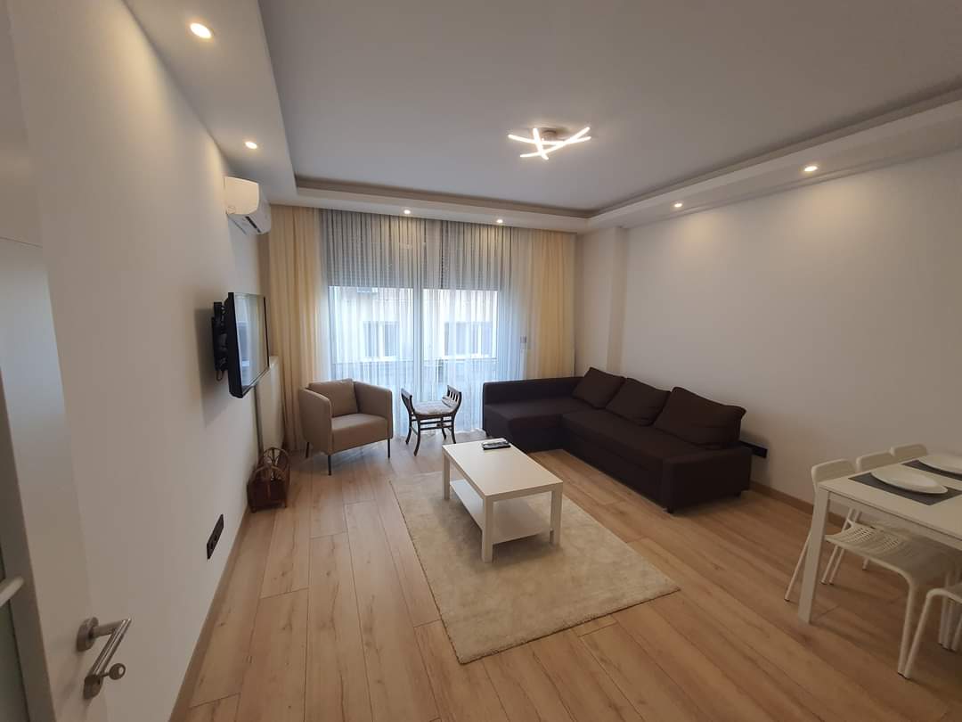 Announcement 960 two-bedroom apartment and luxurious furnished salon for tourist rent in a new building next to the Sisli Mosque in Istanbul