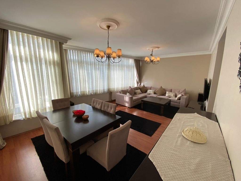 Announcement 985 two-bedroom apartment and a furnished hall Lux for tourist rent in Sisli Istanbul mam Metroa Osman-Bey station